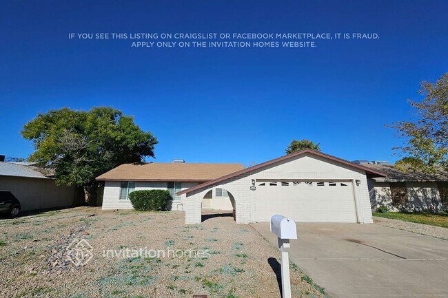 Building Photo - 5552 W Carol Ave