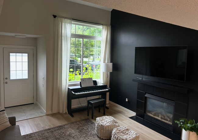 Photo - 5419 Fawn Meadow Curv SE