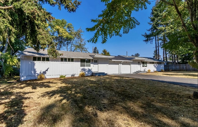 Building Photo - GARR01 Unit 409