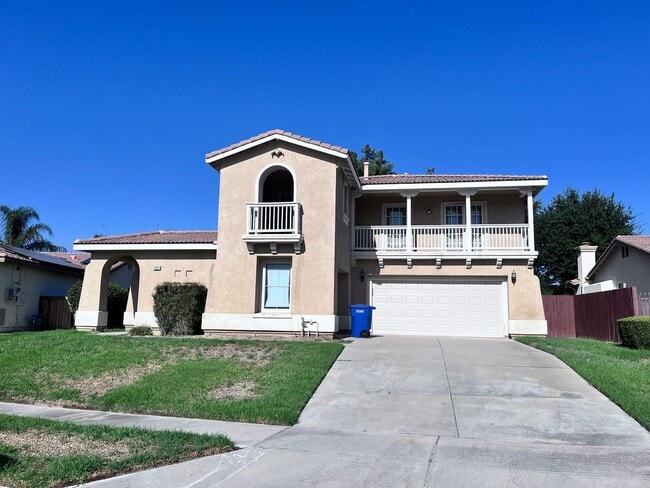 11811 Columbia Ct