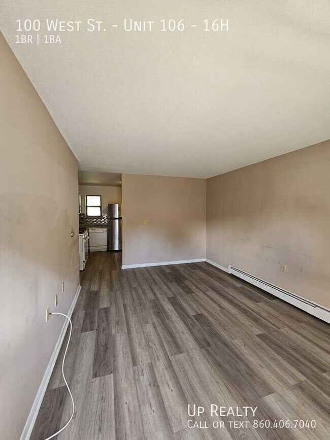Photo - 100 West St Unidad 106 - 16H