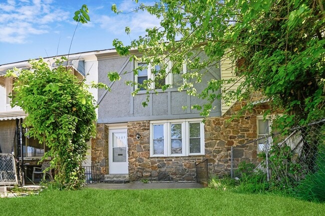 Building Photo - 5105 Chalgrove Ave