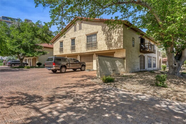 Photo - 3173 Pinehurst Dr