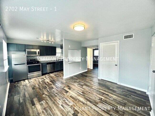 Photo - 2702 May St Unit 1