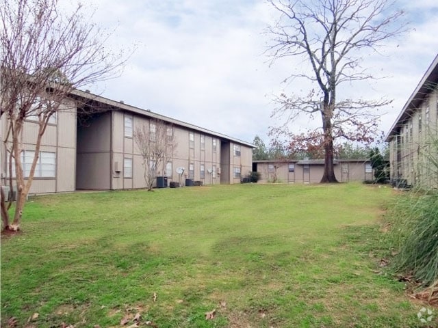 Tanglewood Apartments