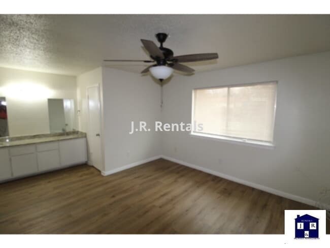 Photo - 4503 Mountain View Dr