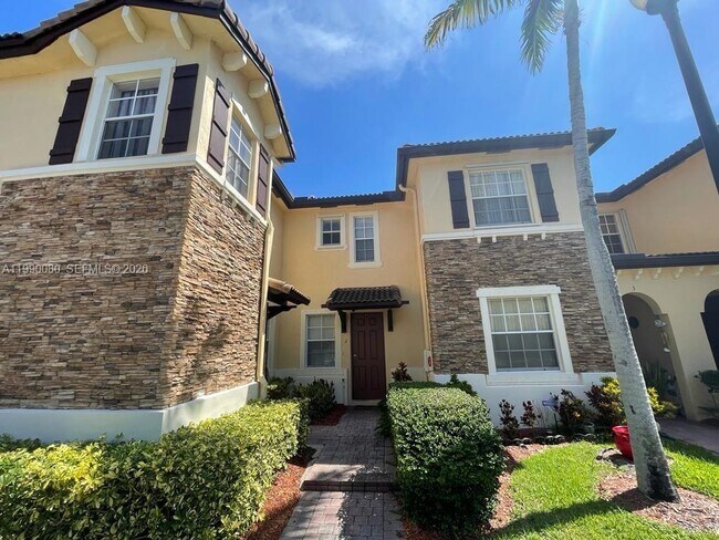 Photo - 9227 SW 227th St