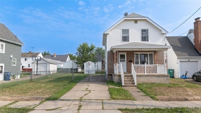 Building Photo - 2732 South Ave Rental