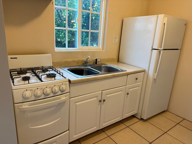 Building Photo - 17526 Horace St Unit Garage attached apartment