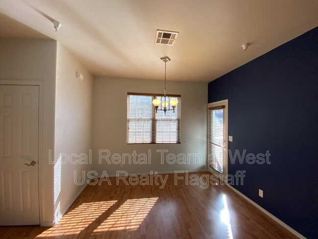 Photo - 2382 W Cripple Creek Dr