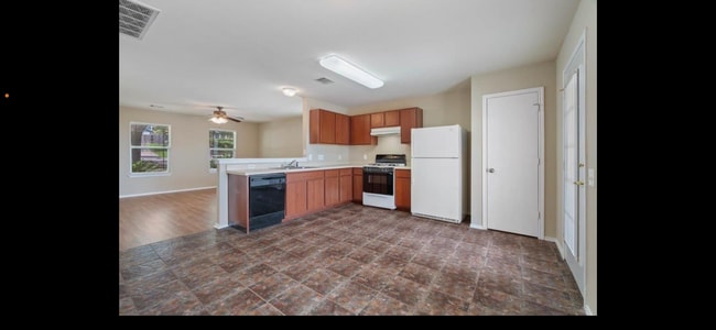 Photo - 11617 Briarcreek Loop