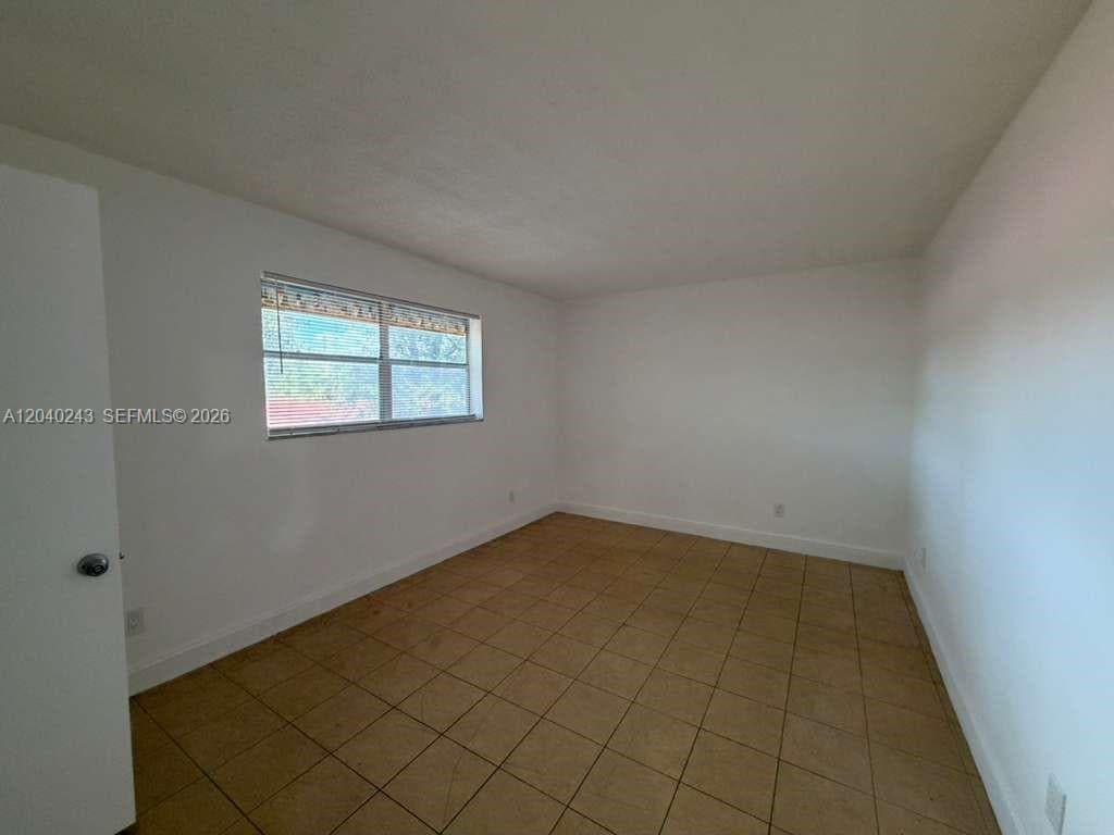 Photo - 1330 NE 127th St Unit 8