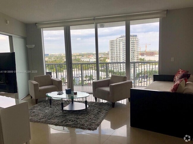 Building Photo - 1750 N Bayshore Dr Unit 1715 Rental