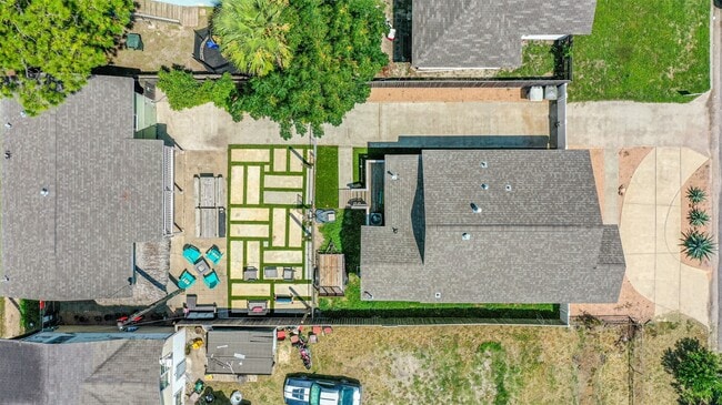 Photo - 5008 Avenue O 1/2