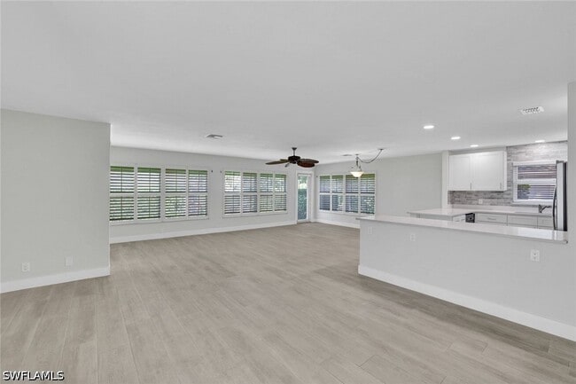 Photo - 265 Georgetown Blvd