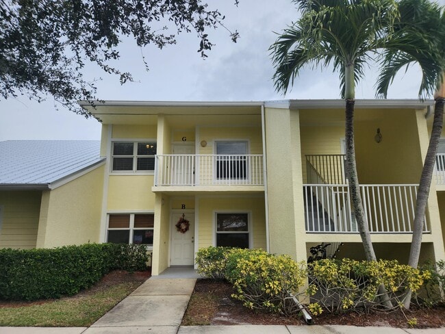 Building Photo - 4240 Gator Trace Ave Unit G