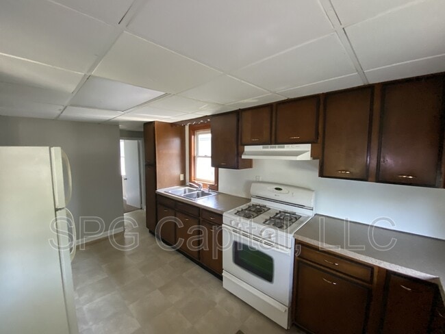 Photo - 351 Manor St