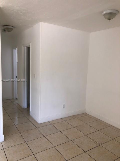 Photo - 1895 Venice Park Dr Unit B20