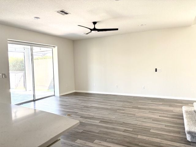 Photo - 4538 Emprise Way