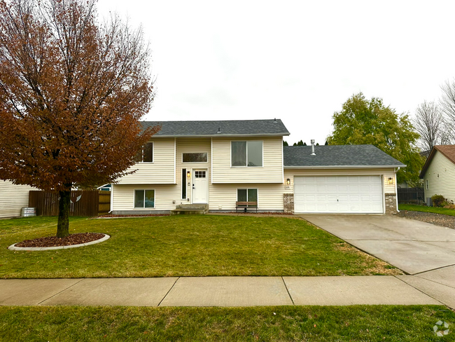 Building Photo - 2571 W Beth Loop Rental