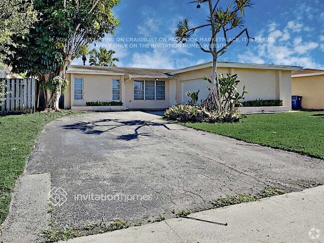 Building Photo - 9558 NW 19th Pl Rental