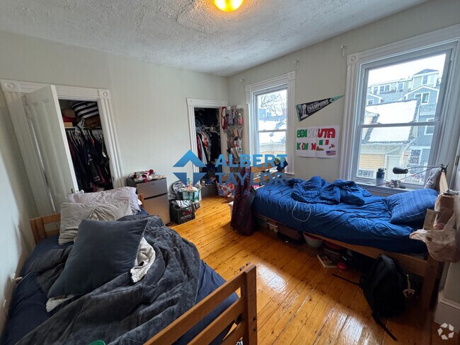 Building Photo - 227 Norfolk St Rental