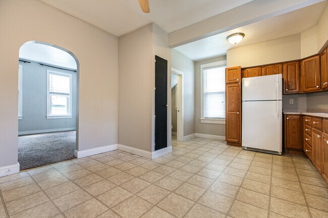 Photo - 2636 Fulton St