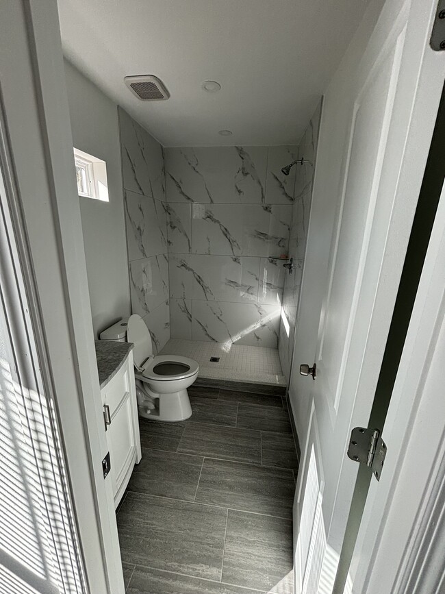 Photo - 15443 Peace Blvd