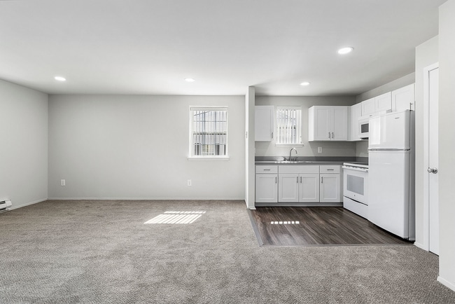 Zen Long Island at Bay Shore 55+ Community