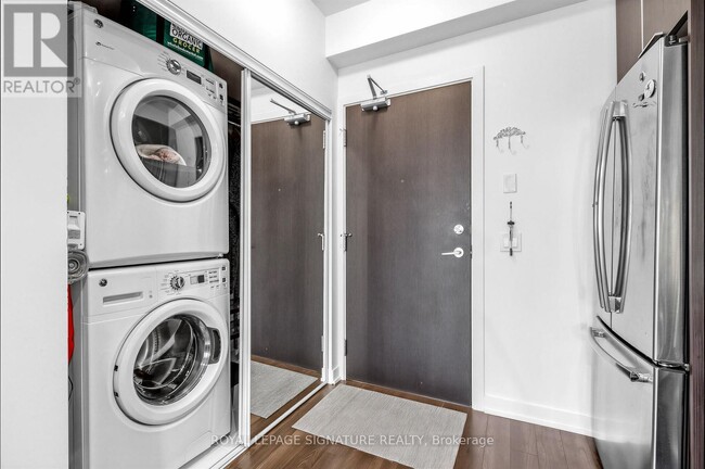 Photo - 10 Park Lawn Rd Unité 2706