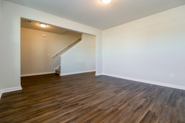 Photo - 359 Tondee Wy