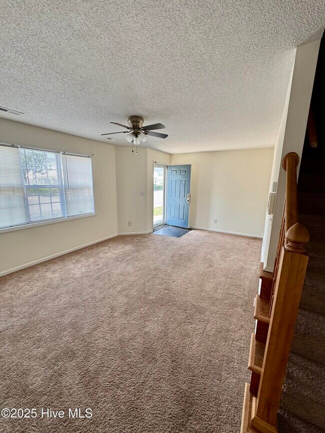 Photo - 3939 Sterling Pointe Dr
