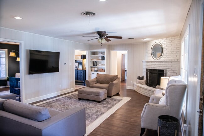 Photo - Beautiful 3/2/2 in Central Lubbock