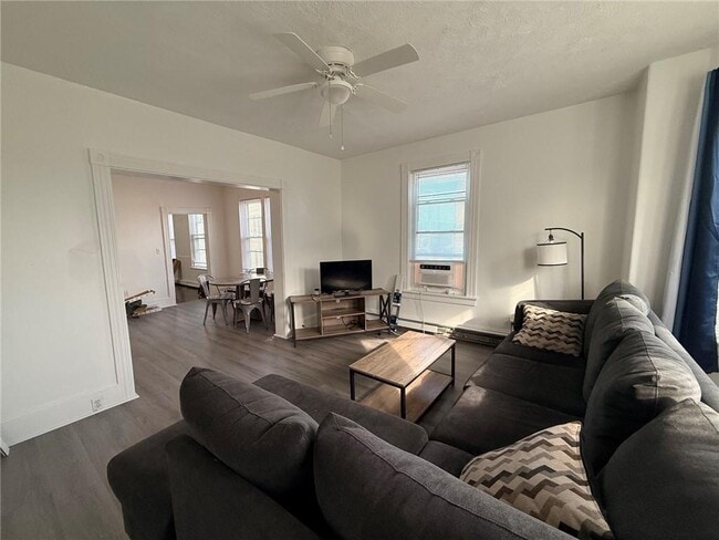 25 Providence St Unit 2