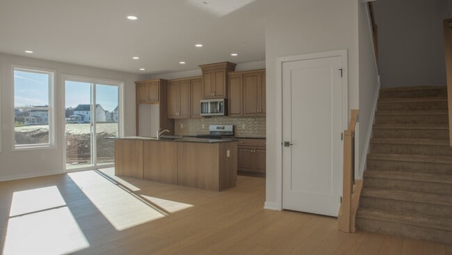 Photo - 355 Aspen Wy