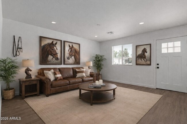 Building Photo - 220 S 92nd Pl