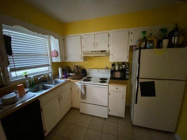 Photo - 1108 Tiger Blvd