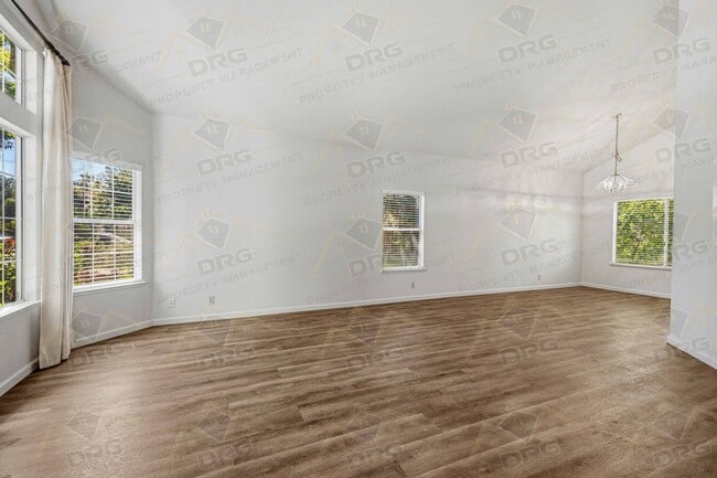 Photo - 2101 Finley Ct