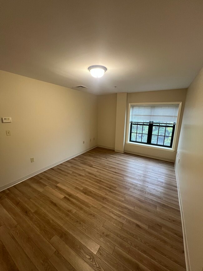 Photo - 10 Florence St Unit 107