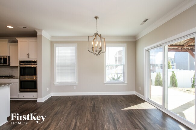 Photo - 131 Yellow Birch Loop