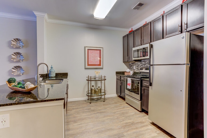 Zen 3BD 2BA 1311 sf