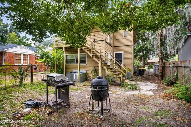 Photo - 1511 Belmonte Ave