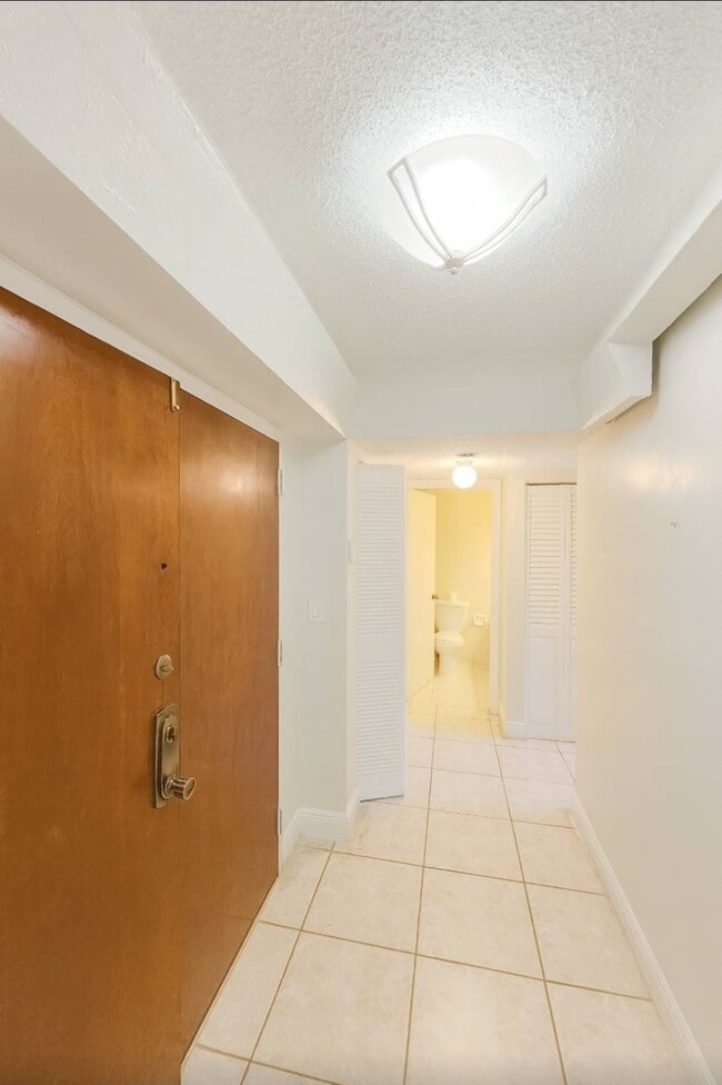 Photo - 5900 SW 127th Ave