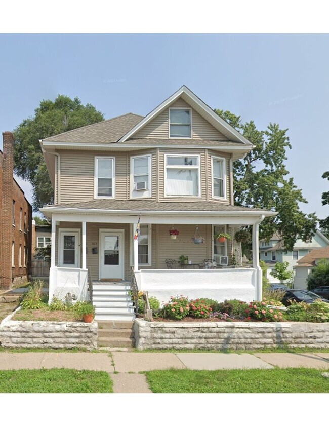 Building Photo - 517 Minnehaha Ave E Unit 517 Rental