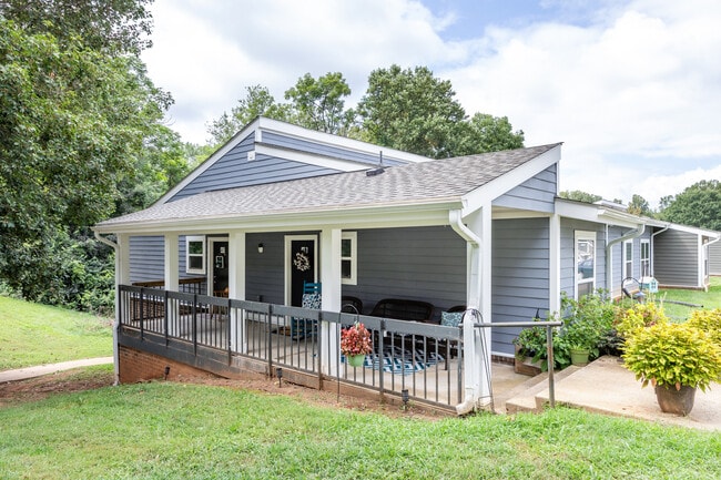 Photo - Wesley Apartments - Senior Living Community