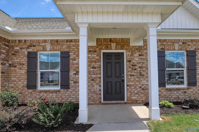 Photo - 13918 Hickory Brk Rd