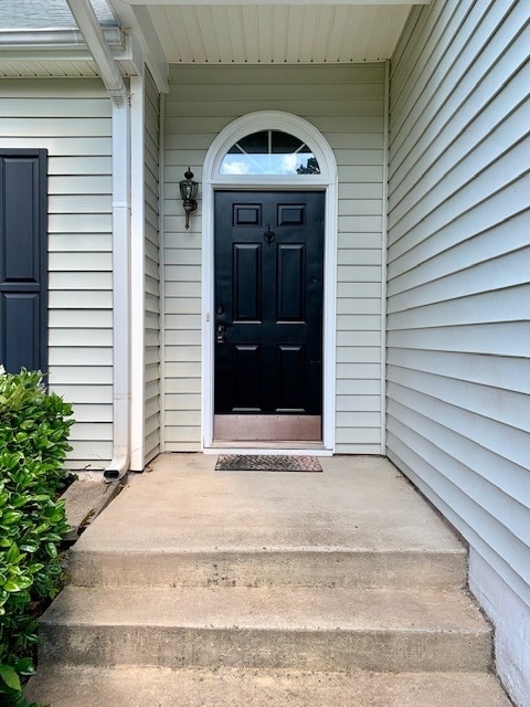 Photo - **REDUCED FOR QUICK MOVE IN**AVAILABLE for MOVE IN MID JULY! Two Story 3 Bed/2.5 Bath in Swim/Ten...