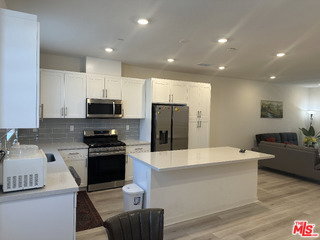 Photo - 2957 W Lincoln Ave