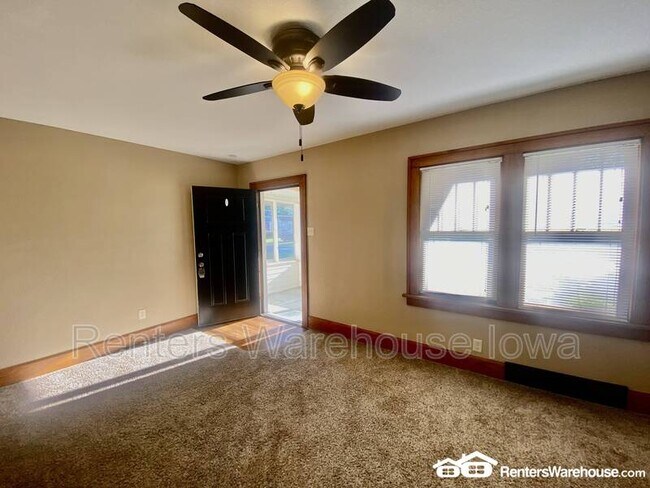 Photo - 2415 44th St Casa