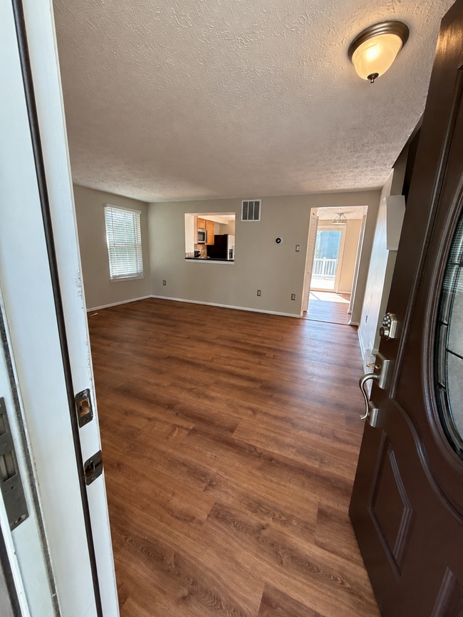 3340 Garrison Cir